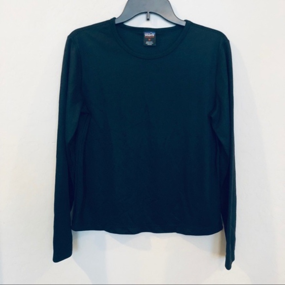 Patagonia Black Long Sleeve Top B1